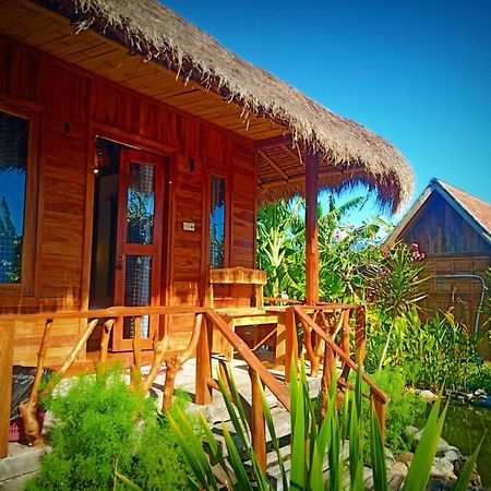 Umah Kayu 2-Menjangan Homestay Banyuwedang Екстериор снимка